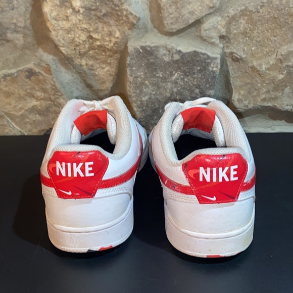 Nike Court Vision Low. Size 10 - Picture 9 of 13